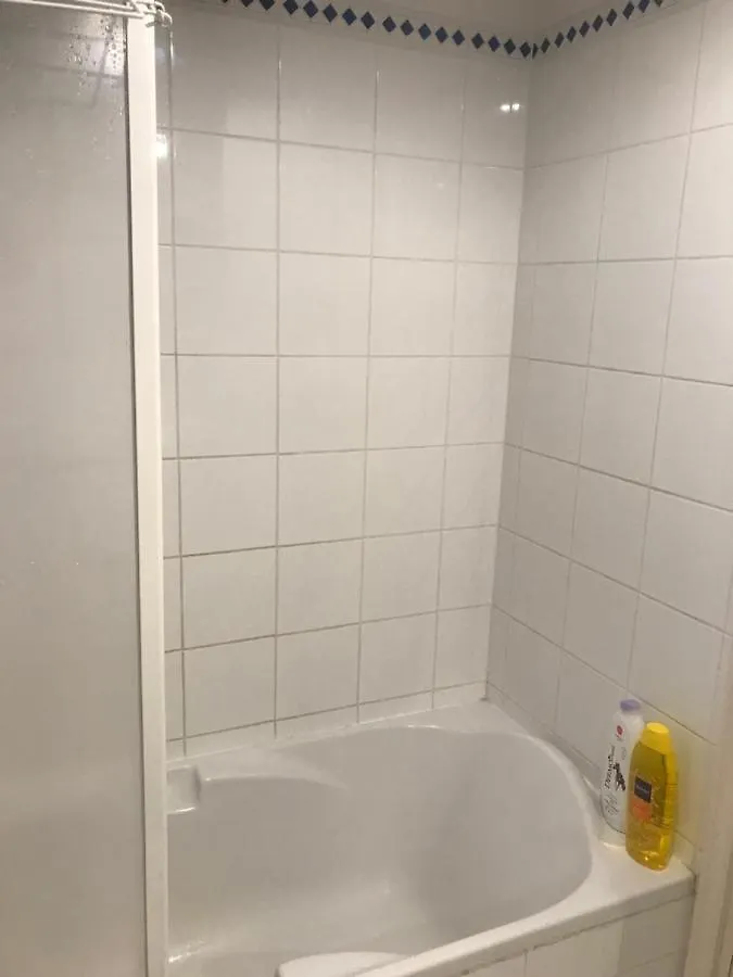 Appartamento In Centro A Mentone Vicino Alla Spiaggia Parcheggio Privato Incluso! Appartement